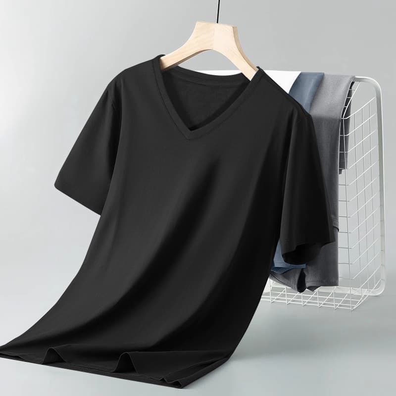 V-neck black