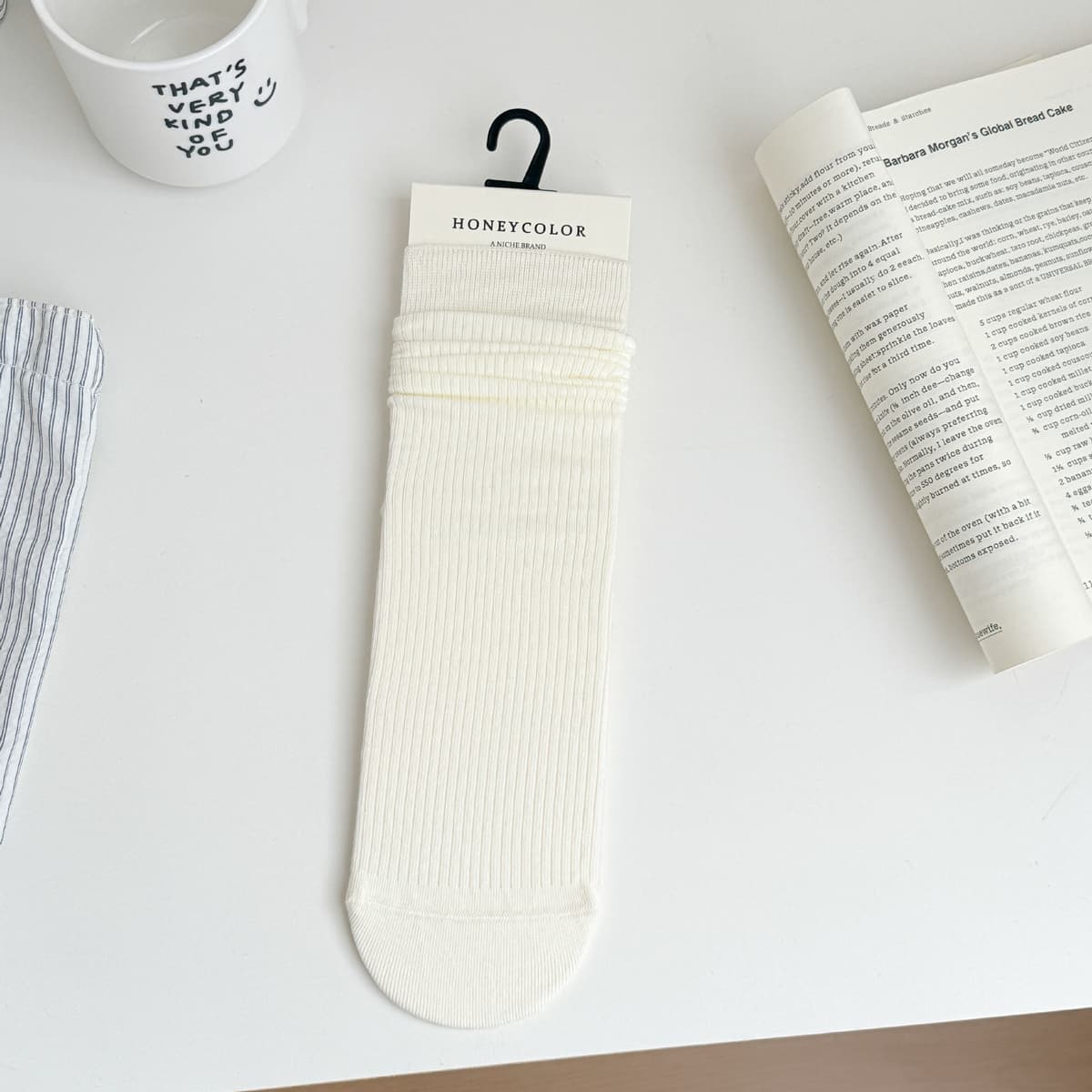 Jn【6029】pile of socks——white