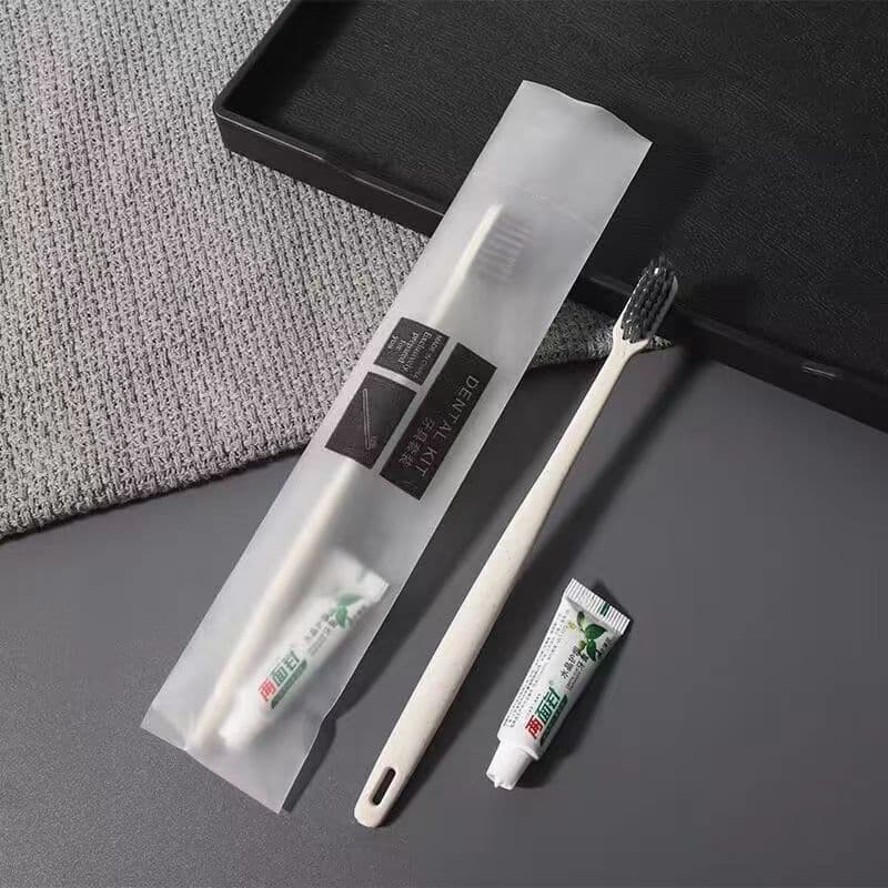 [Soft film] Square hole straw + double-sided needle toothpaste