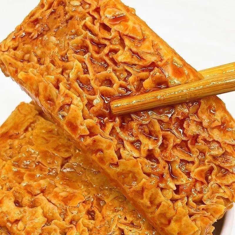 Sui Zhi Jie vegetarian xırtıldayan tofu qəlyanaltıları, küncüt sousu dadlı, ədviyyatlı konjak zolaqları 5