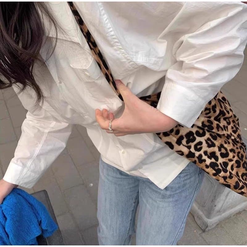 Brown large leopard print [same style as han suhyun] [all three labels]