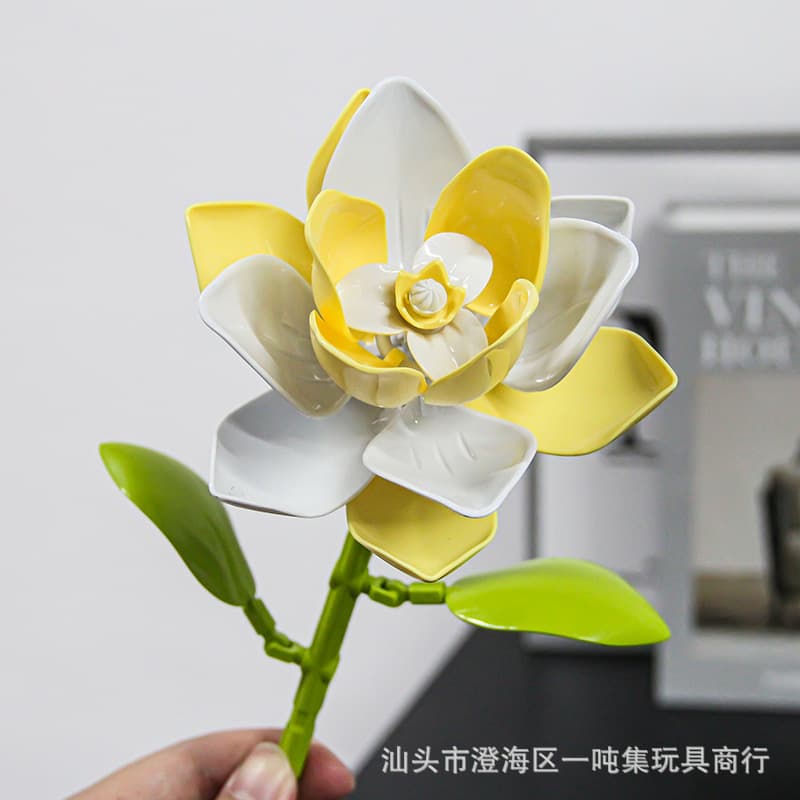 Multi-leaf gardenia