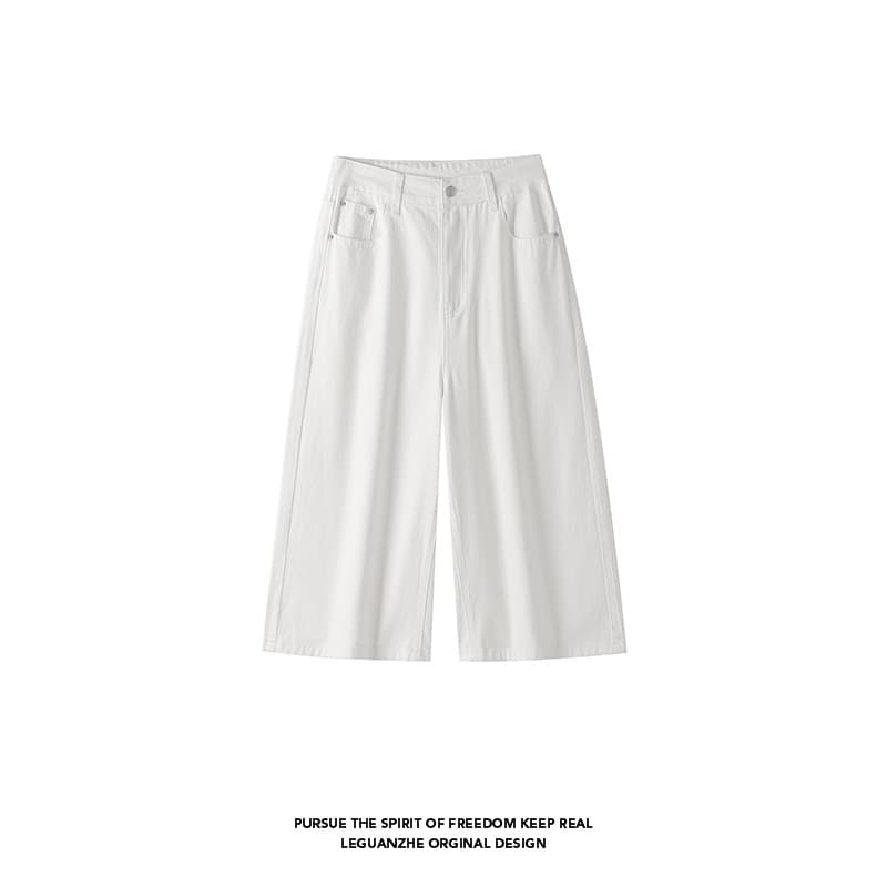 White [cropped pants]