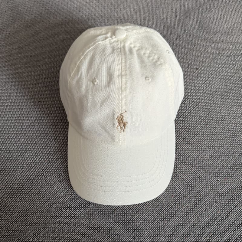 Milk white gold label