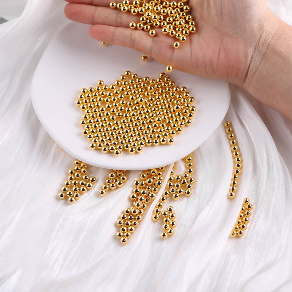 DIY zərgərlik aksessuarları, geyim muncuq materialı. Ağ K gümüşü, qızılı CCB səpələnmiş muncuqlar, elektrokaplama muncuqlar, akril muncuqlar. 4