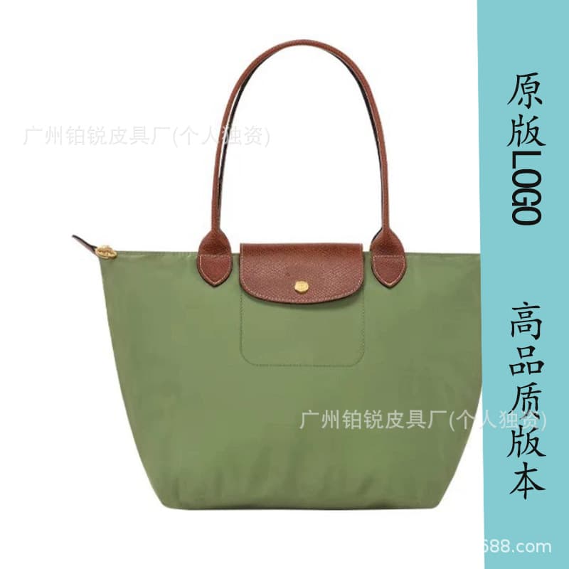 Classic moss green