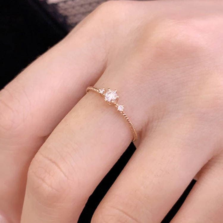 18K Gold Twist Ring Au750 Gold Ring Zhou D Fu Twist Ring Diamond Ring Men and Women Jewelry K Gold Hand Jewelry 2