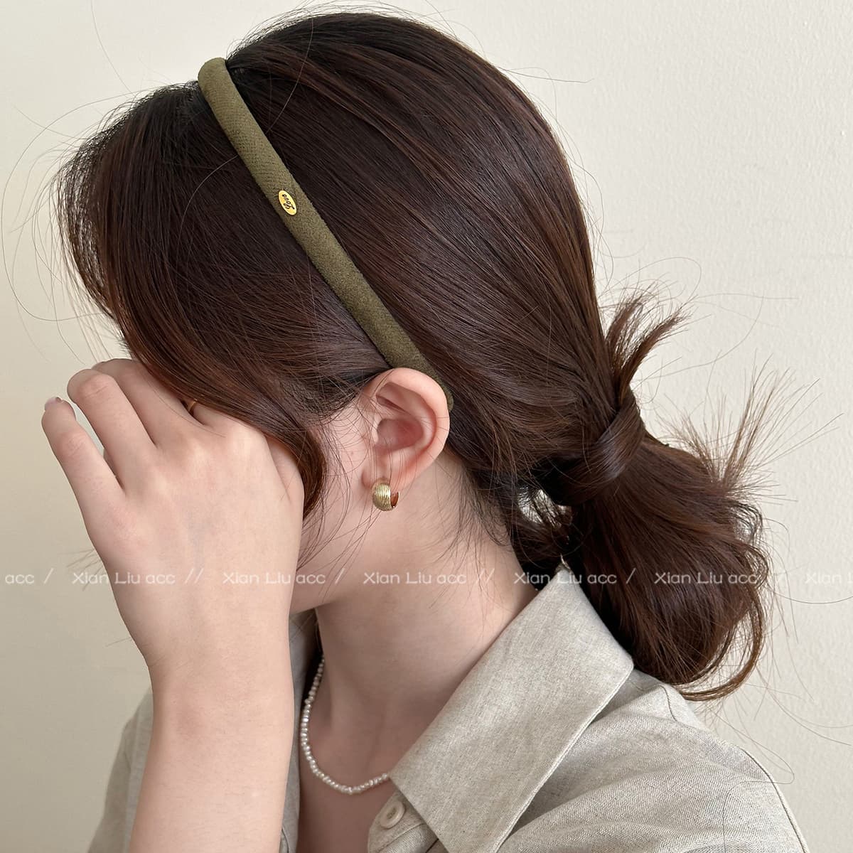 Dark green gold label thin hairband