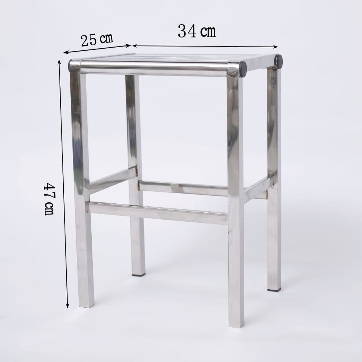 Length 33cm width 20cm [height 46cm]