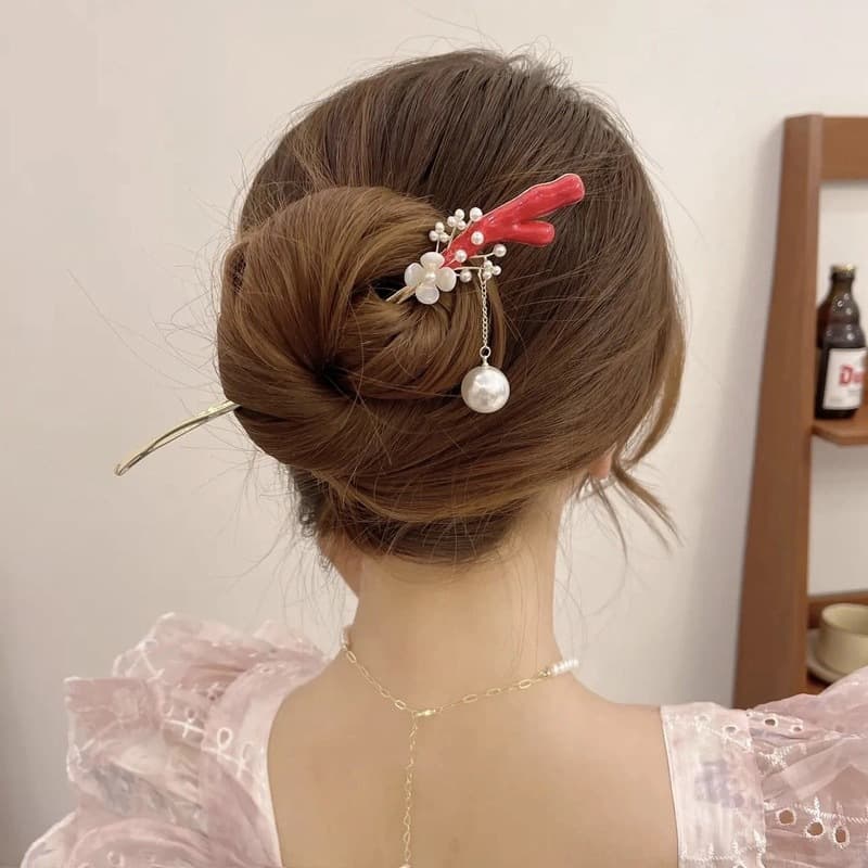 102# coral red hairpin