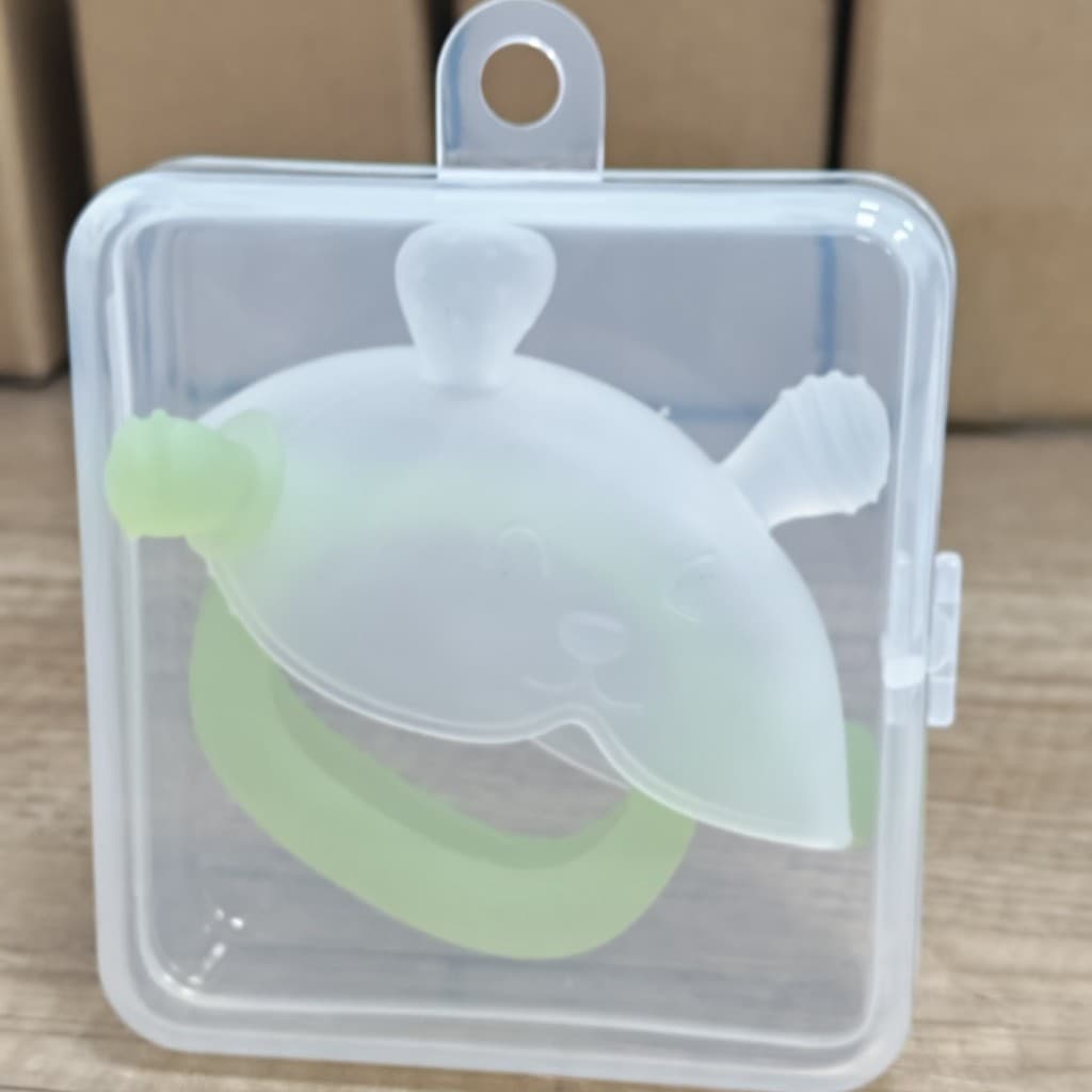 Full grip rabbit teether ※green + square transparent box