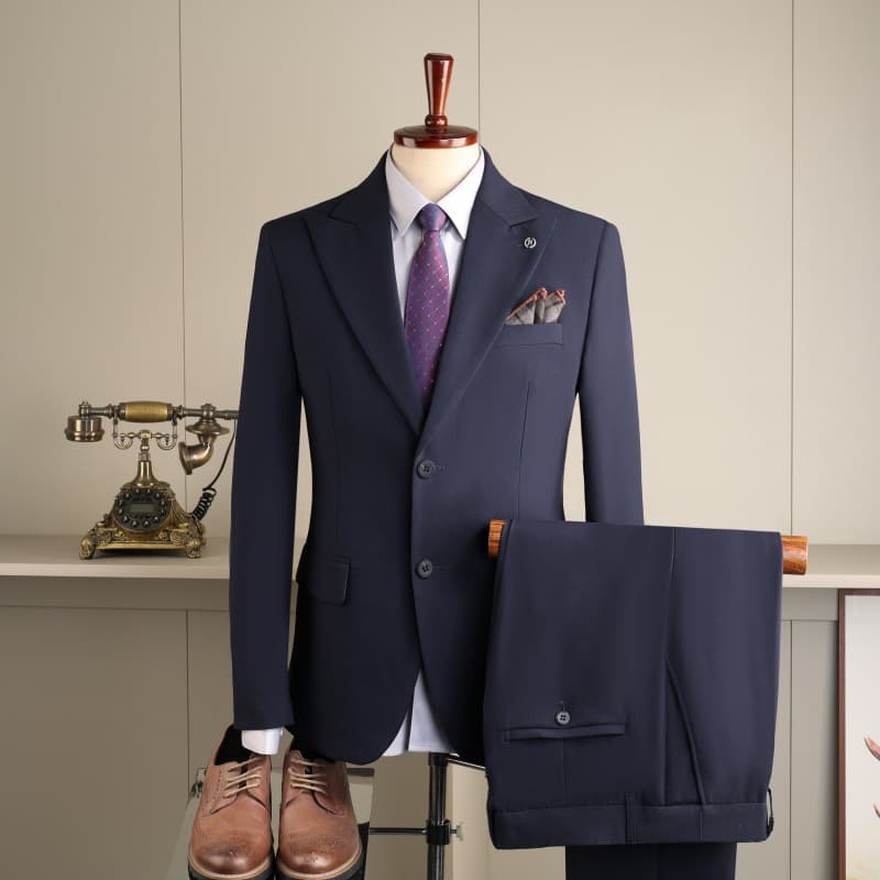 Navy blue (suit + elastic waistband trousers)