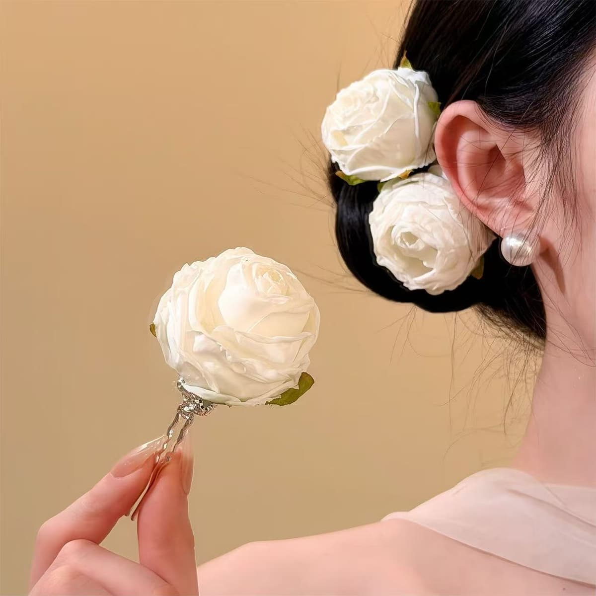 7333 burnt edge rose hairpin - white
