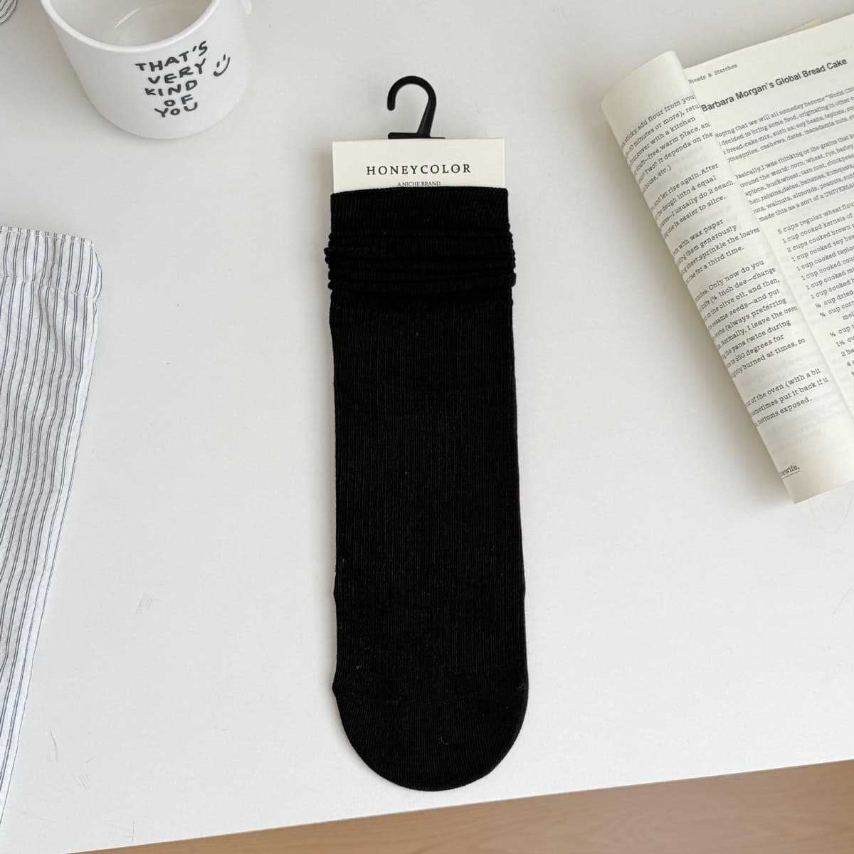 Jn【6029】pile of socks - black