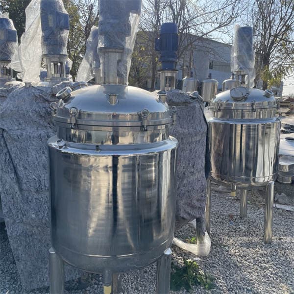 Used electric heating reactor for sale, vertical stirring reaction equipment, 2000-liter food and chemical reactor