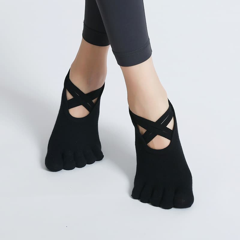 Black [full toe]]