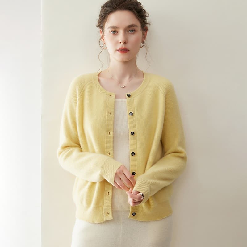 Lemon yellow