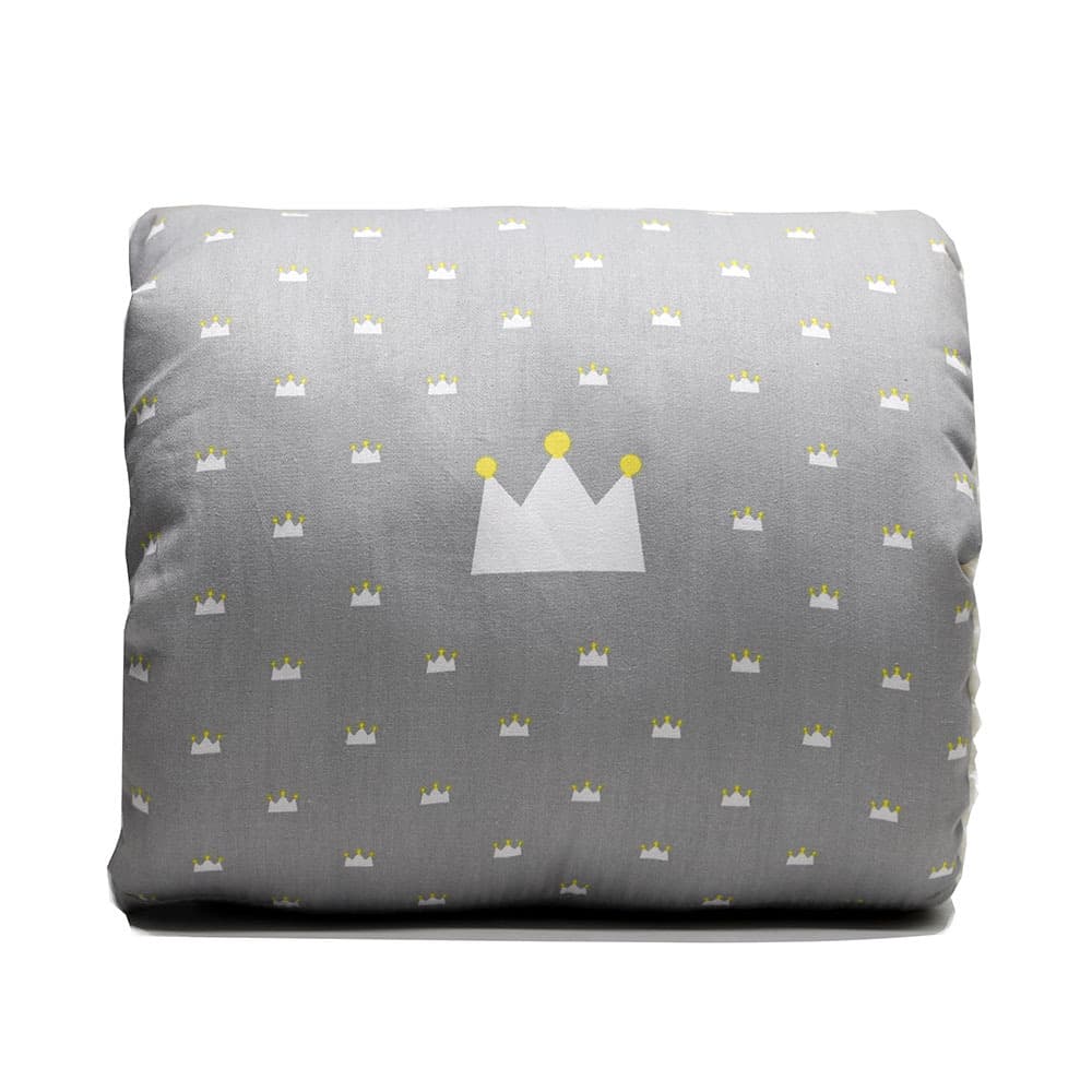 Gray small crown