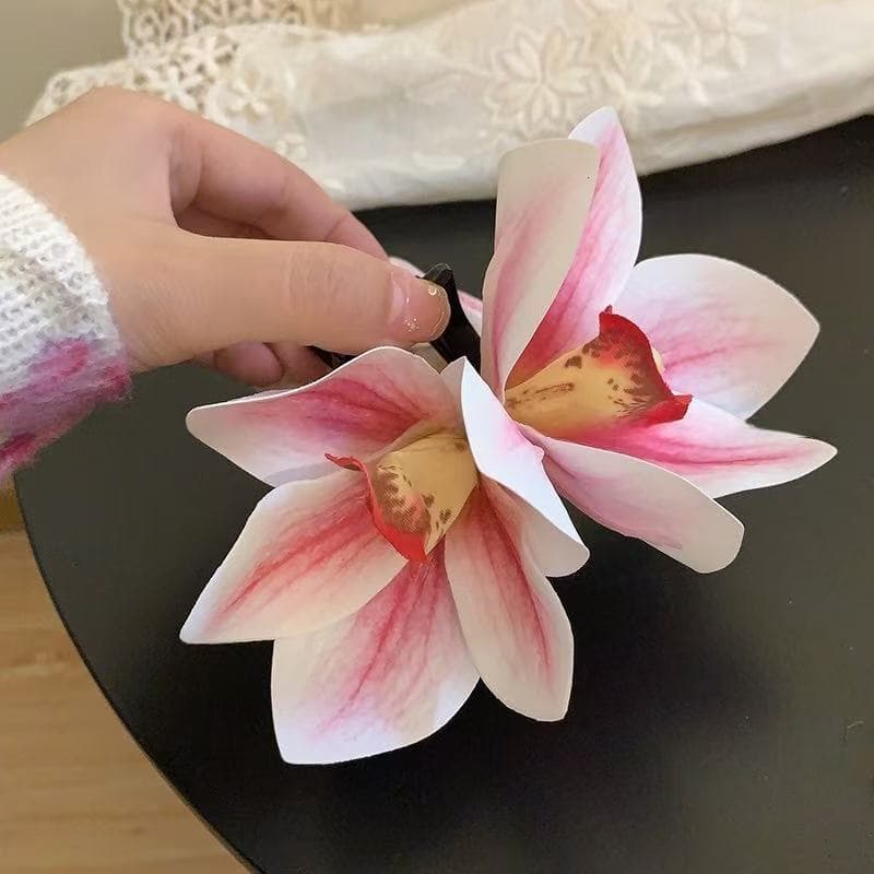 5648 magnolia flower clip-white powder