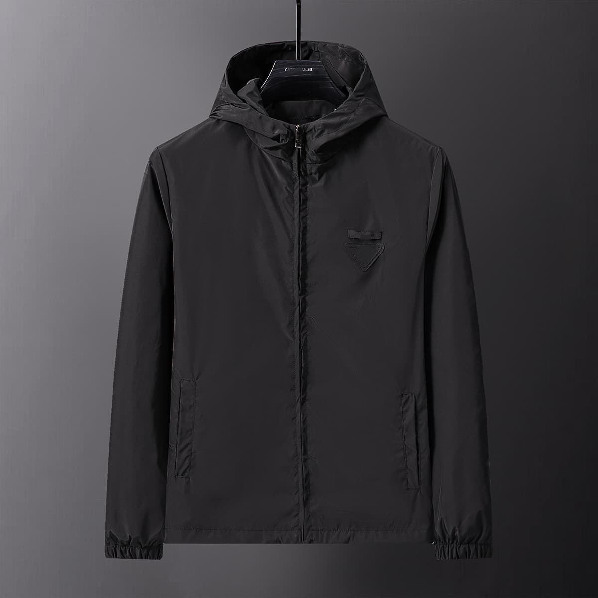 56118 black