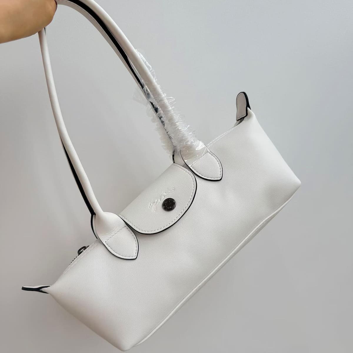 Baguette white