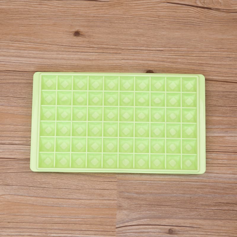 60-compartment green