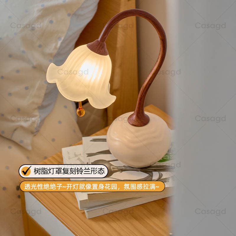 Original Design Vintage Cream-Style Dewdrop Lily of the Valley Table Lamp for Study, Bedroom, Bedside, Desktop, Eye-Protection Lamp Casagd 2