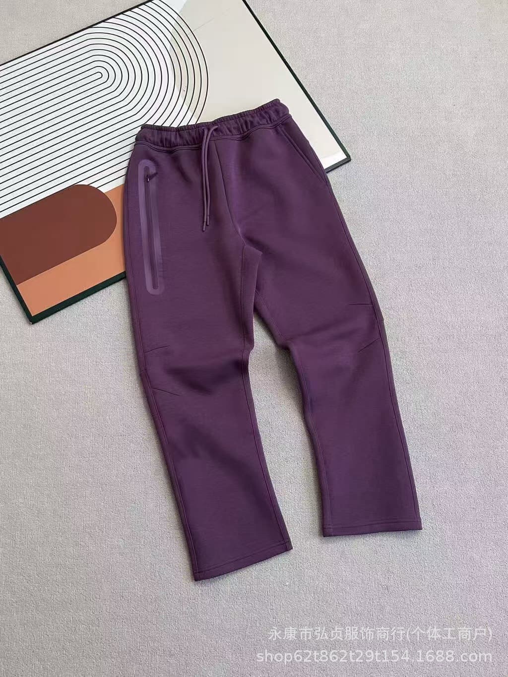 Pants.dark purple