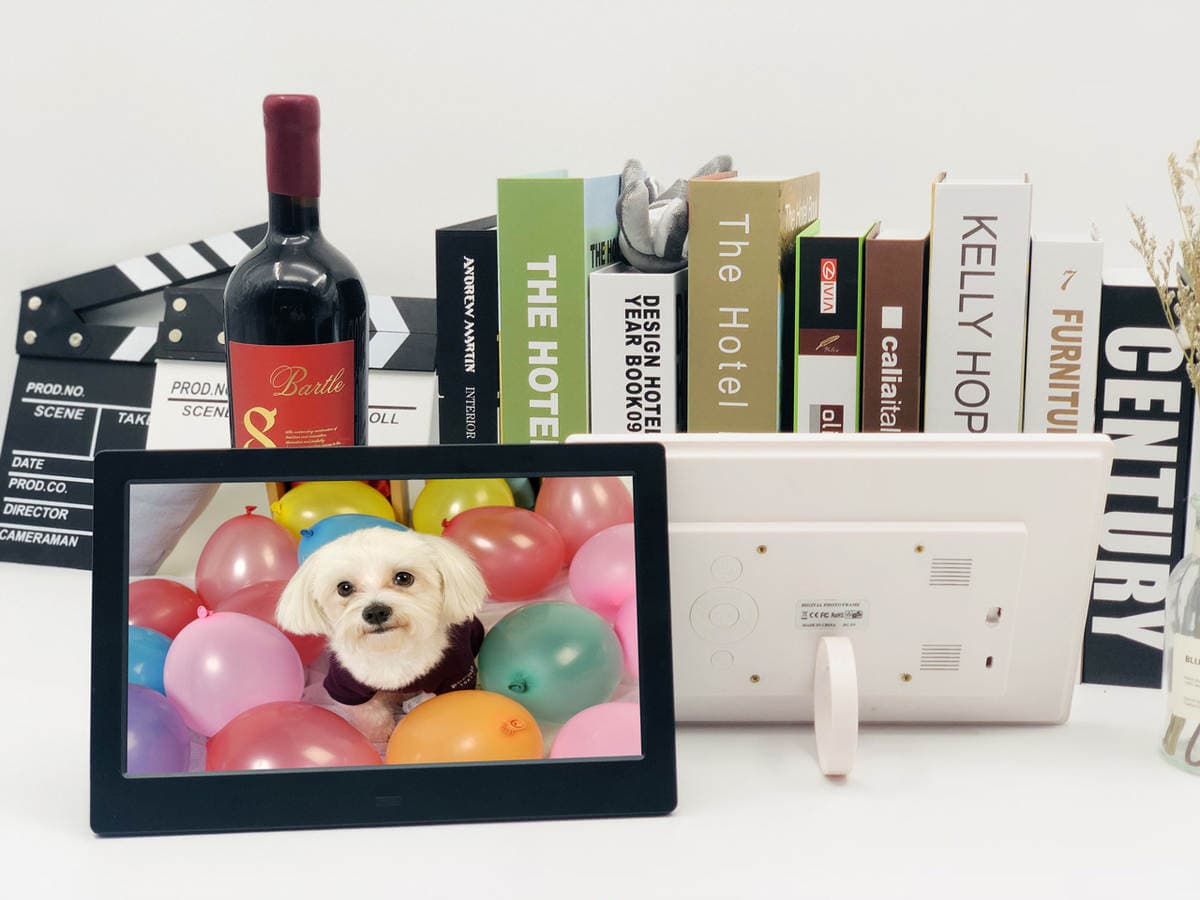 Customized 10.1inch Digital Photo Frame Advertising Machine from the Source Factory, Can Be Customized with Samples, Features, Logo, Photo Album, and Card Insertion 1