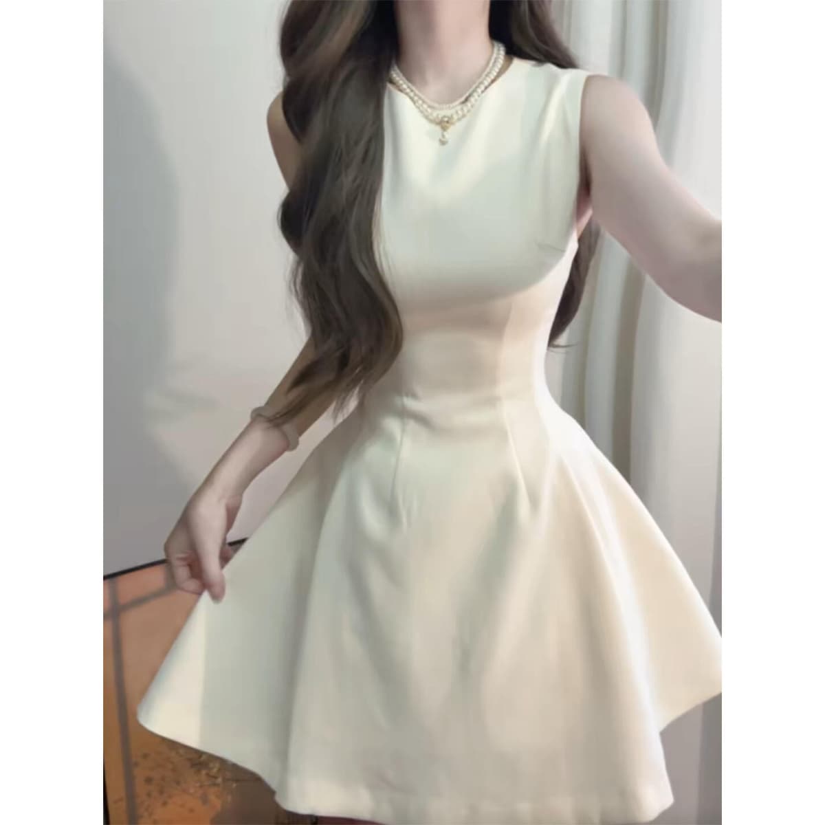 Apricot [sleeveless dress]