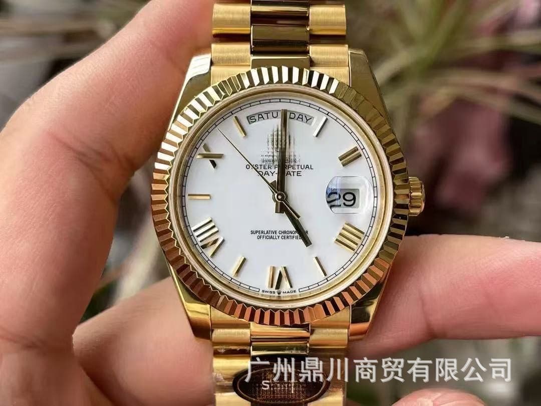 White plate all gold