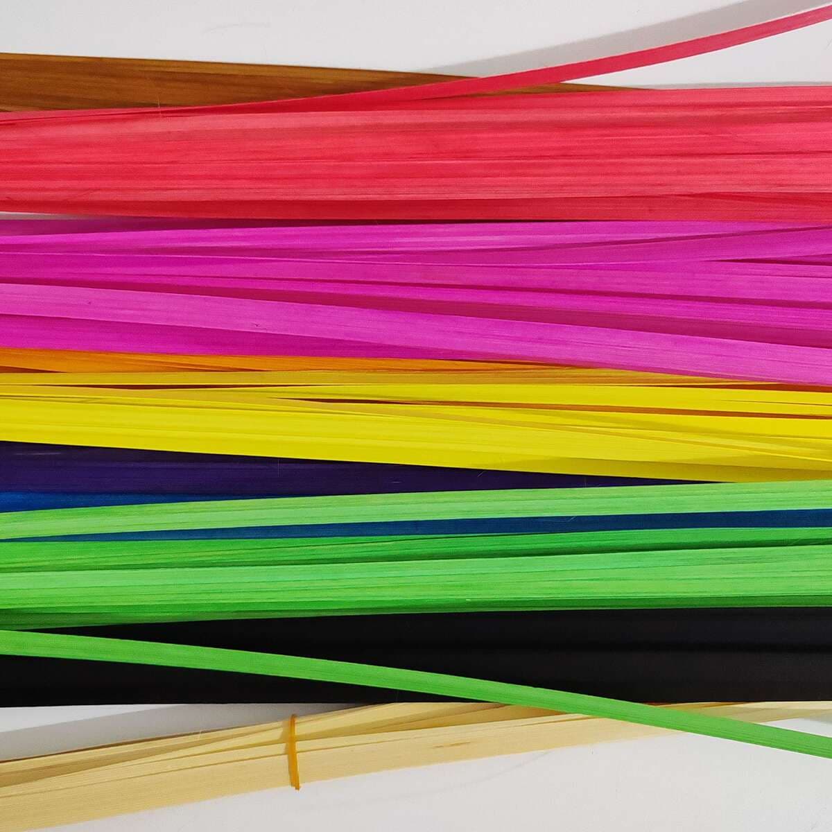 Bamboo strips, bamboo reeds, intangible cultural heritage weaving, handmade DIY material kit for kindergarten, colorful gradient bamboo pieces, fan bamboo strands 3