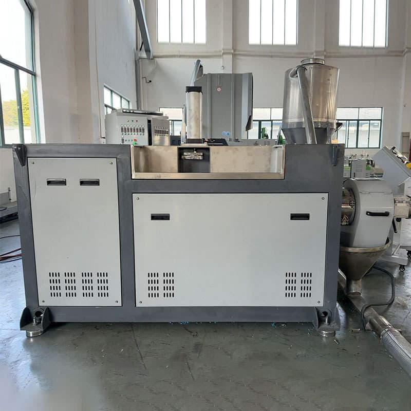 High-Speed Automatic Air-Cooled Hot-Cut Regeneration Granulator for Pvc Crystal Material/Air-Free Moisture-Free Plastic Granulation Equipment 2