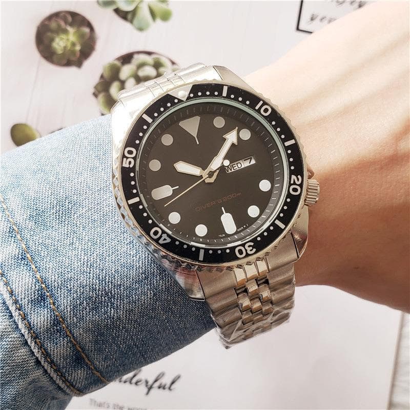 White shell black circle steel belt