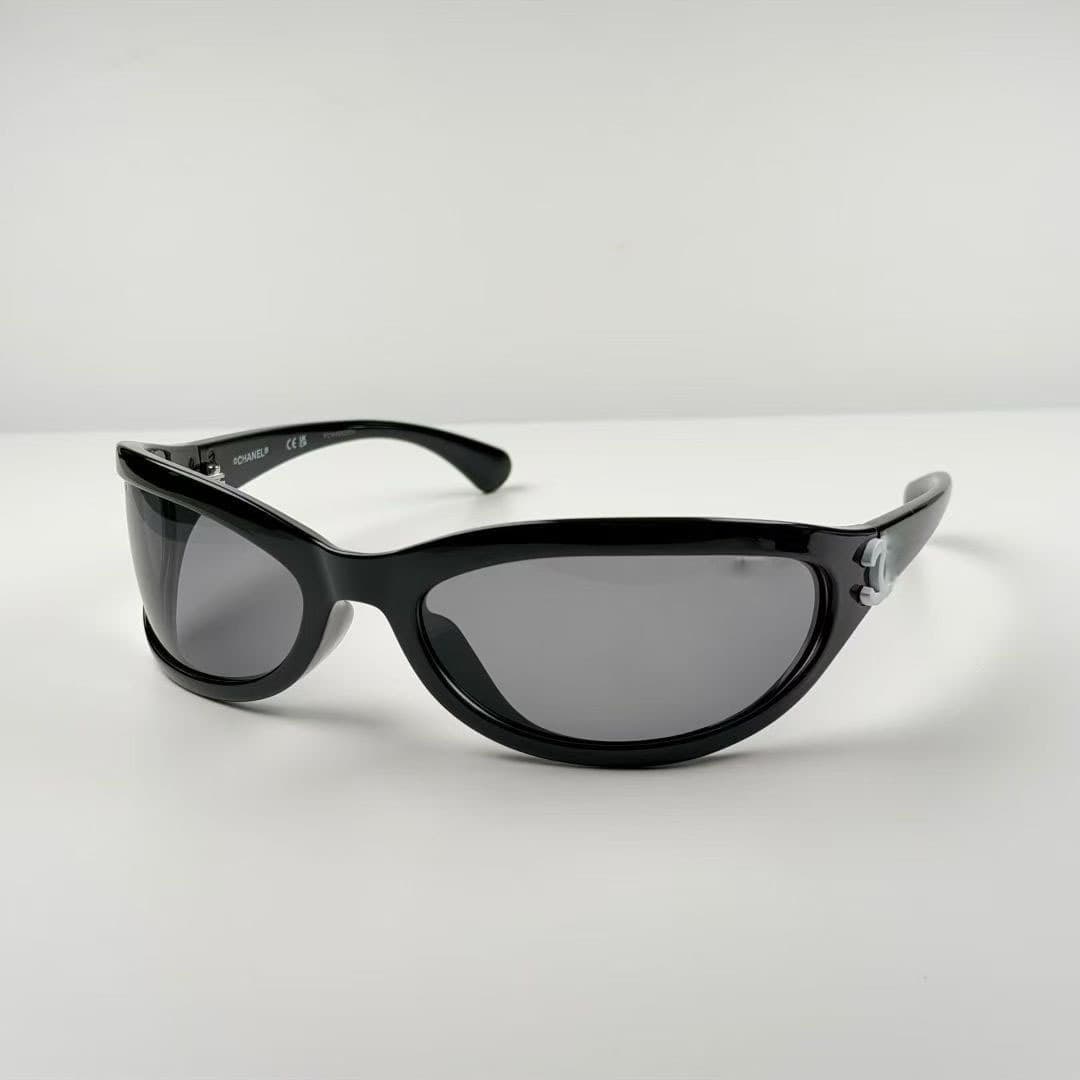 Black frame white logo