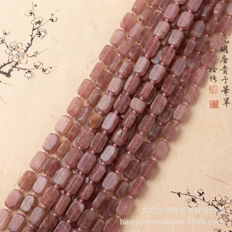 Natural strawberry crystal