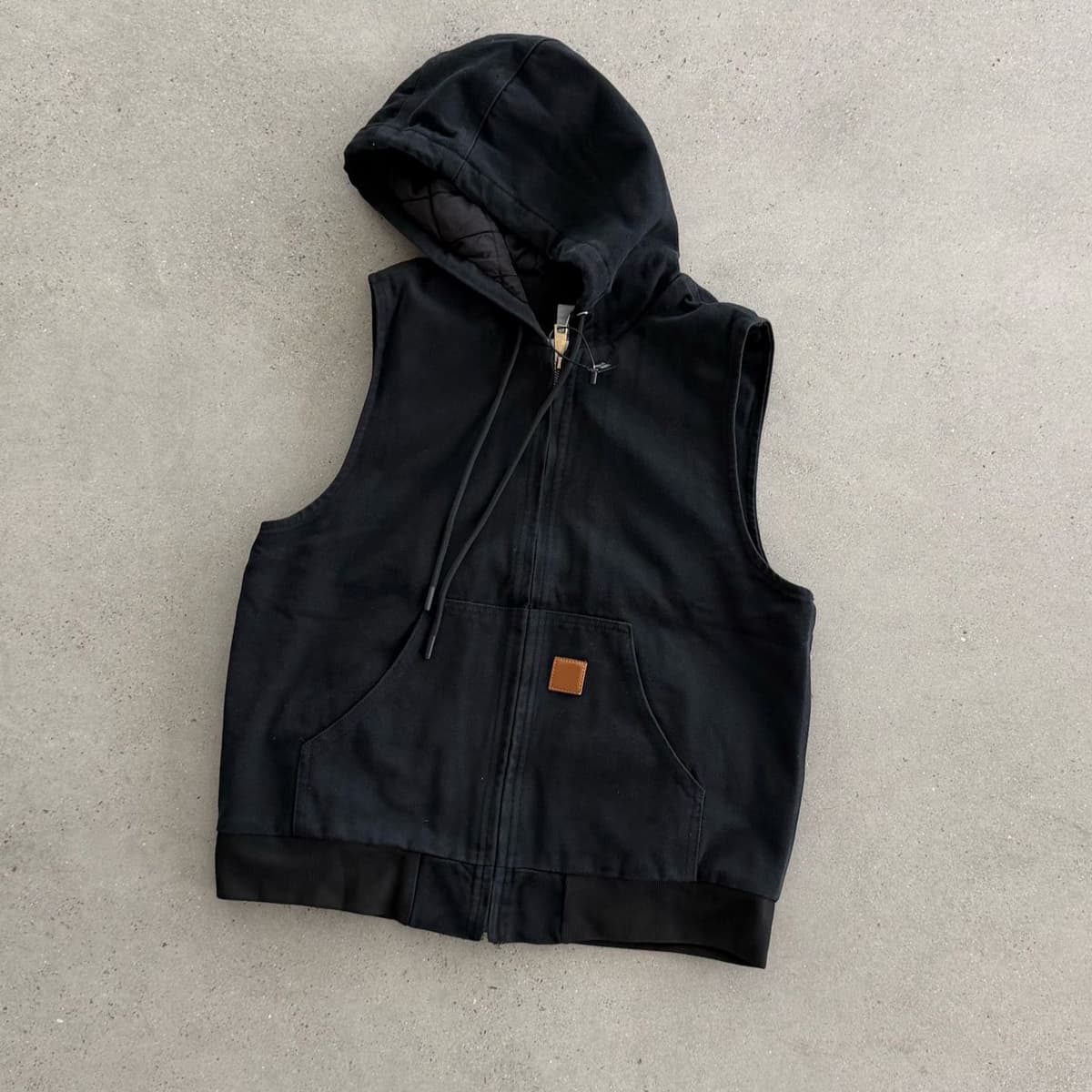 Vest black