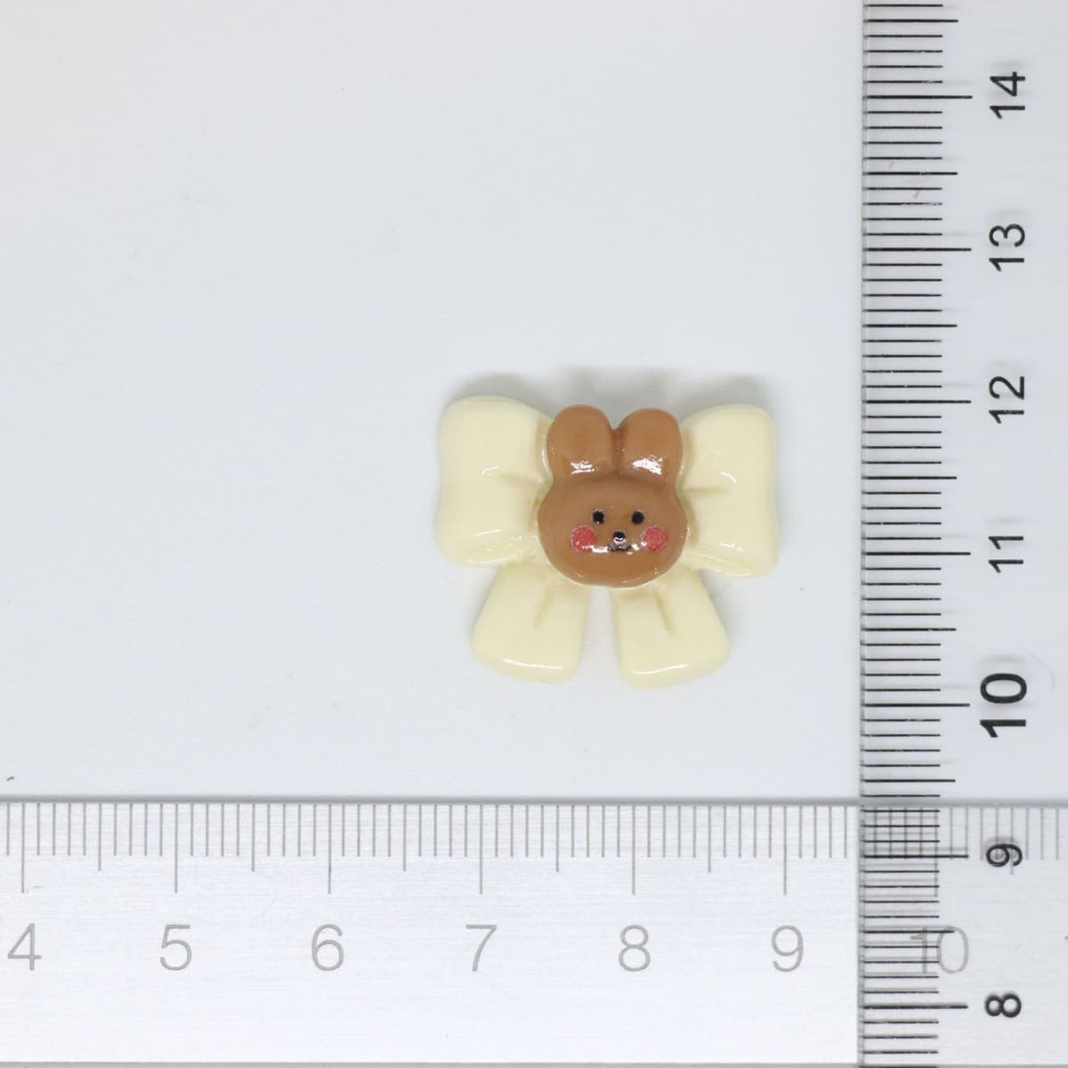 Beige bunny bow