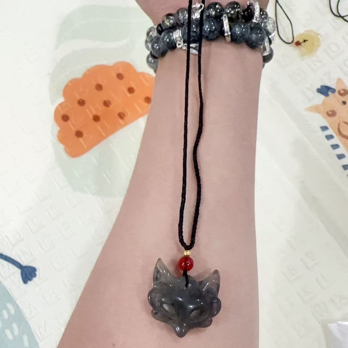 Fox mask necklace [ink color]