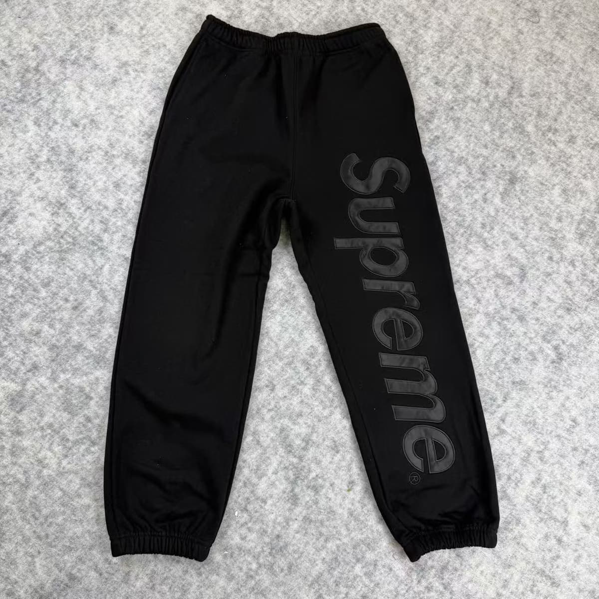 A599 black