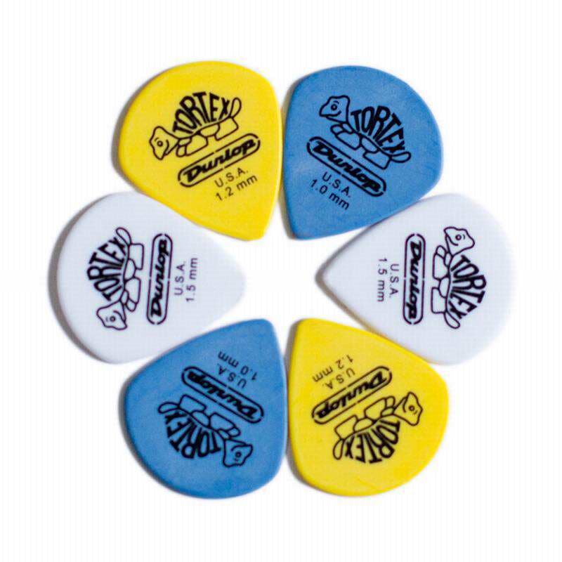 Dunlop Laylin Turtle Pick, Acoustic Guitar Shrapnel, Electric Guitar Quick-Play Jazz Pick, Large Triangle Pick 3