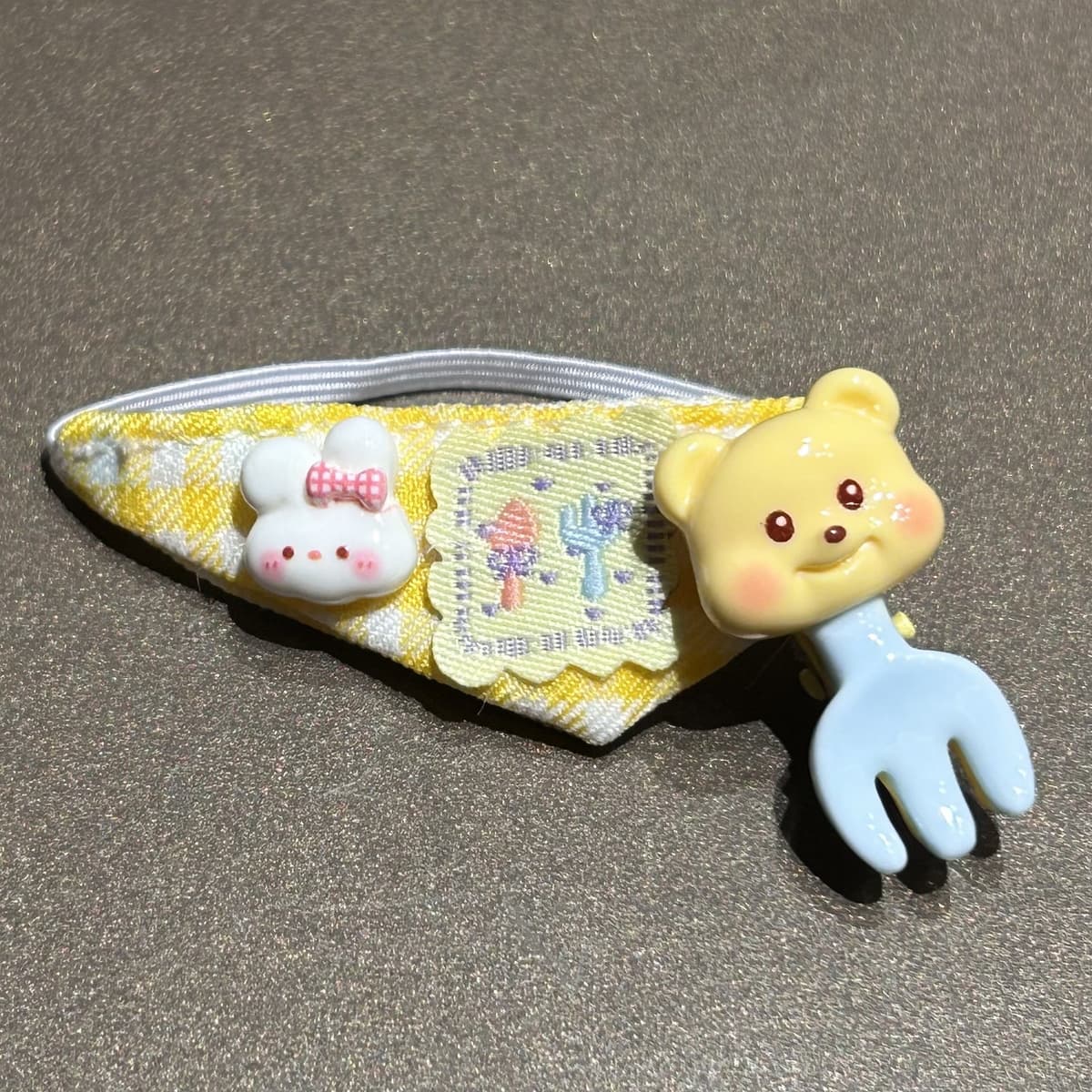 Qh136 yellow knife and fork triangle towel (with bear fork)
