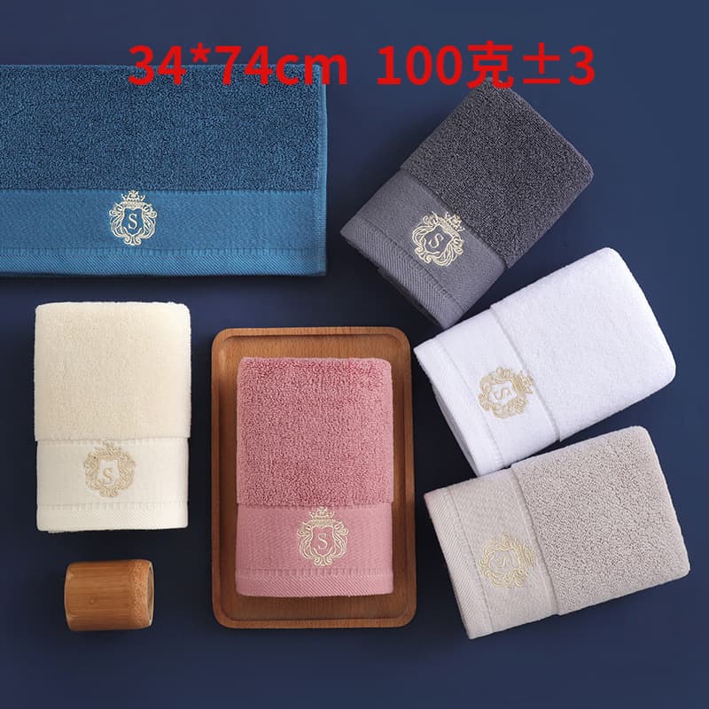 Crown towel (random color)