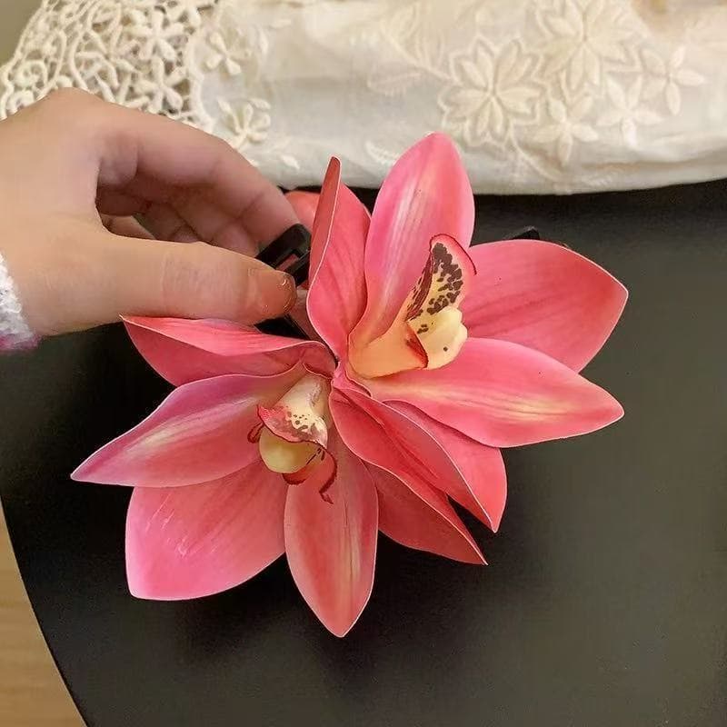5648 magnolia clip-rose red