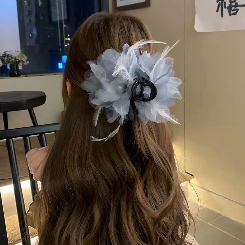 8002 feather flower clip - gray
