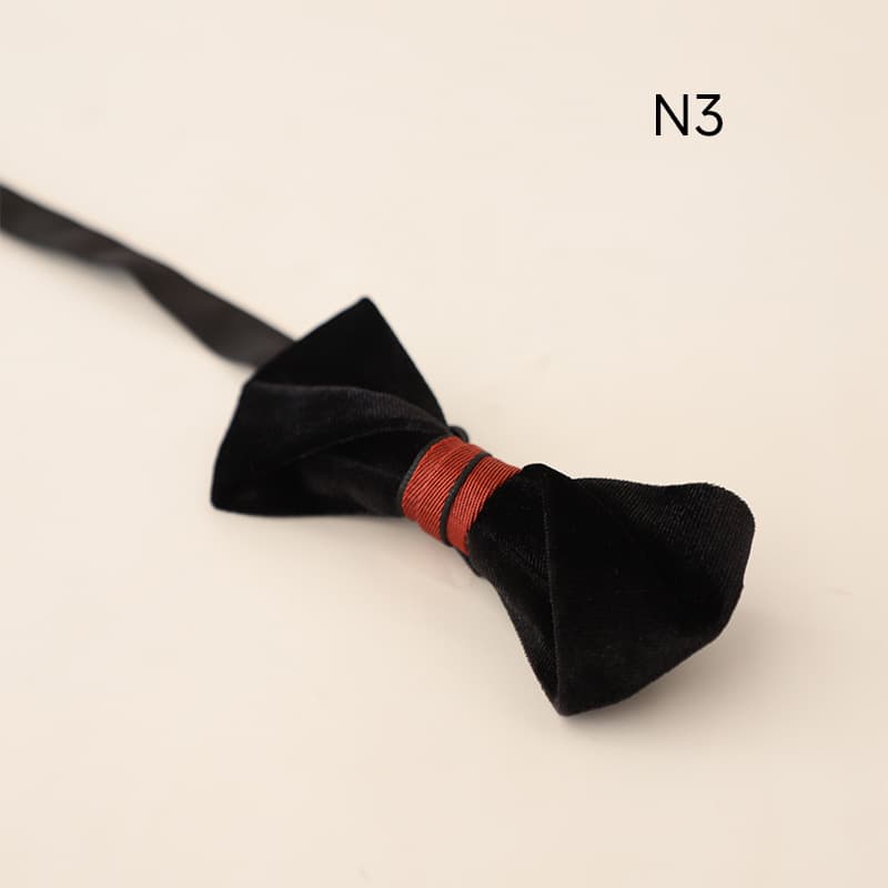 Customized item #3 is non-returnable and non-exchangeable