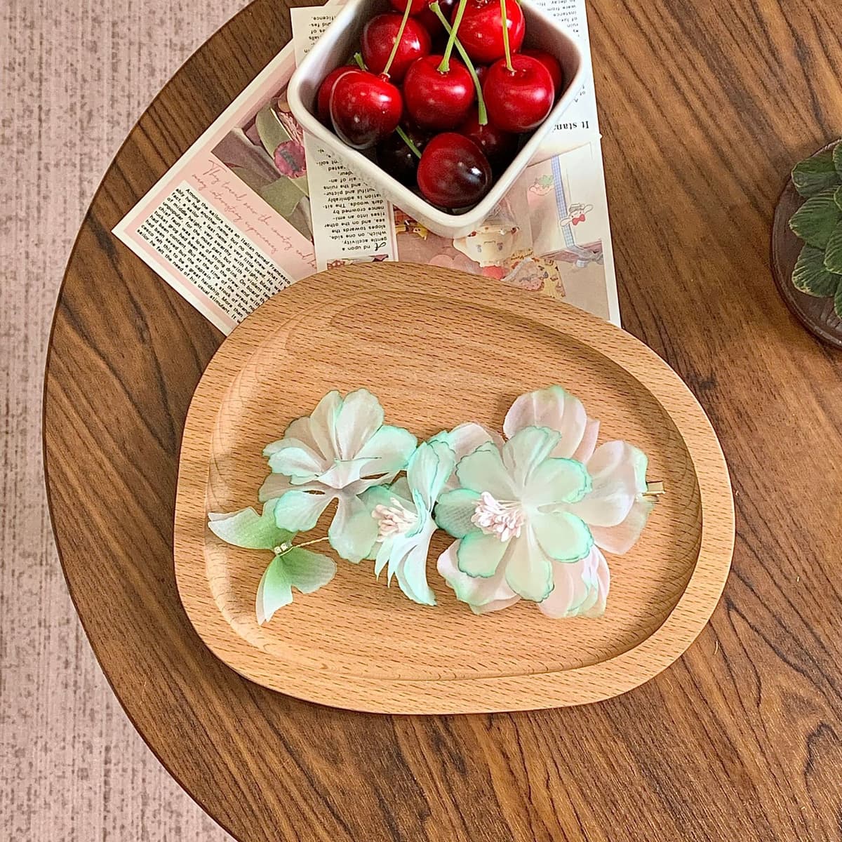 Green calyx·gradient gauze flower hairpin