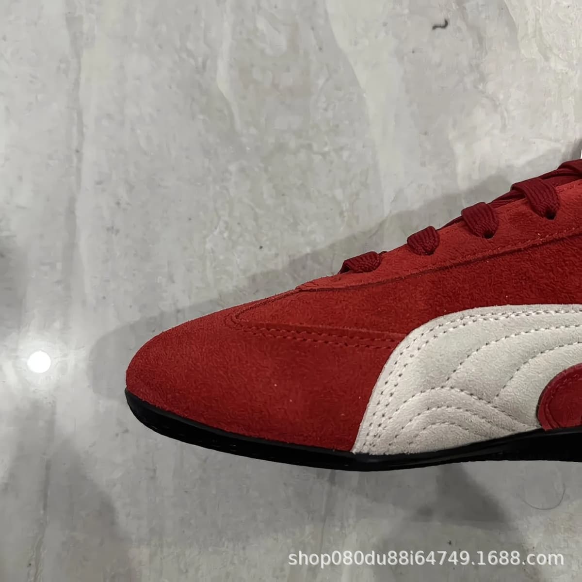 Pm red and white/lychee skin