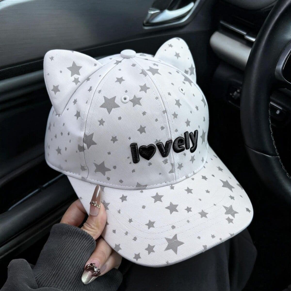 Cat ear baseball cap-white