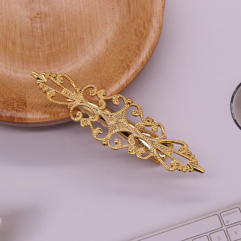 Strip clip gold